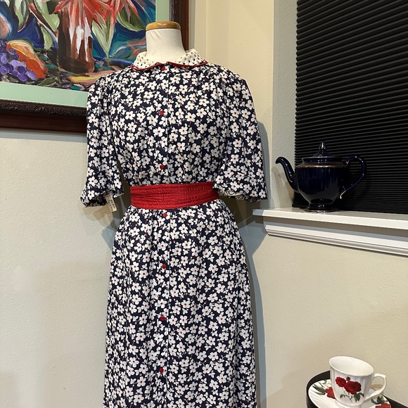 Vintage 1960s Model's Coat in Red, White and Blue - New w/ Tags - So Cute. - Picture 14 of 16